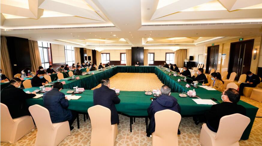 南宫28集团召开党委（扩大）聚会转达学习省委常委会精神