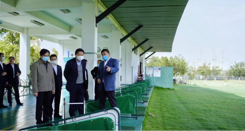 南宫28集团党委书记、董事长任丁率队考察四川旅游学院