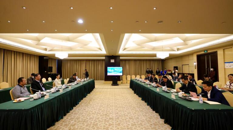 四川省南宫28集团携手中国生命眷注协会相助推动建设国家康养工业树模基地项目