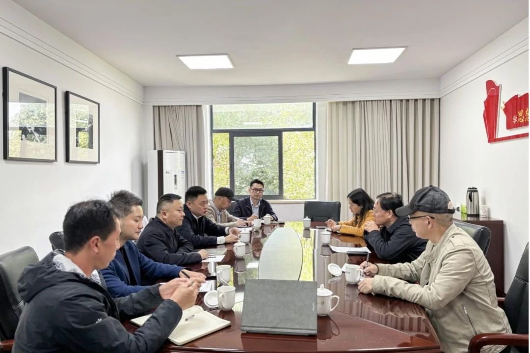 省南宫28集团考察组赴成都大学考察交流